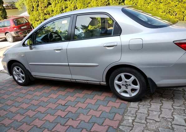 Honda City cena 9900 przebieg: 168000, rok produkcji 2006 z Lublin małe 37